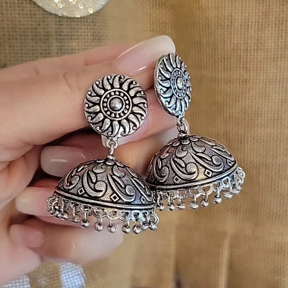 🔥LAST PAIR🔥 Bohemian Sunflower Jhumka Drop Earrings - Picture 6 of 7